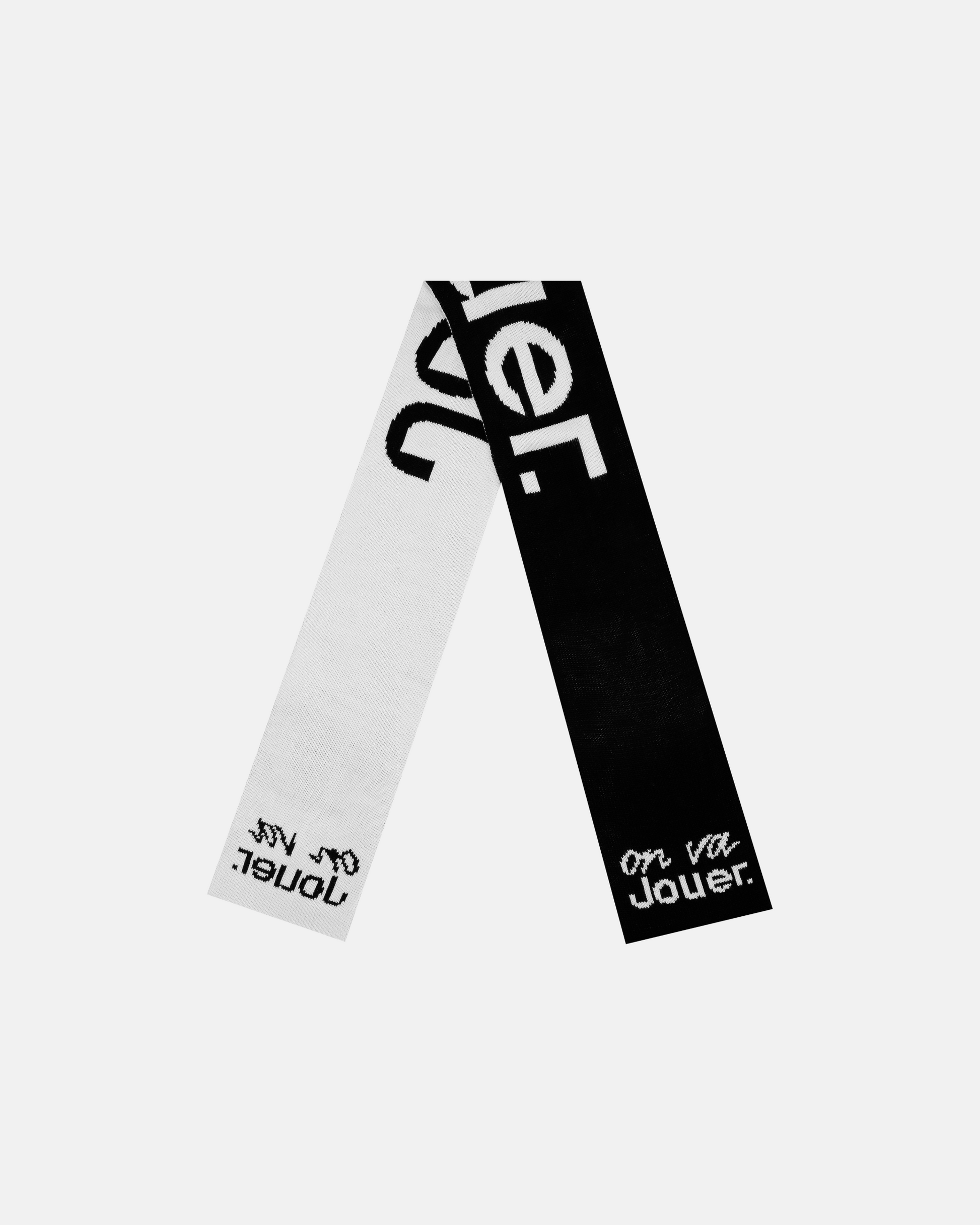 Fundamental Scarf